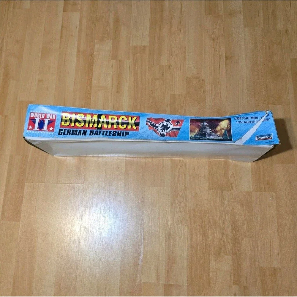 Lindberg Bismarck WW 2 German Battleship Kit # 70825 Open Box Sealed Bag